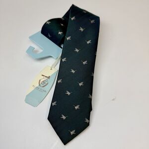 Class Club Boys Deep Green W/Flying Ducks Print 100% Silk Regular Neck Tie New